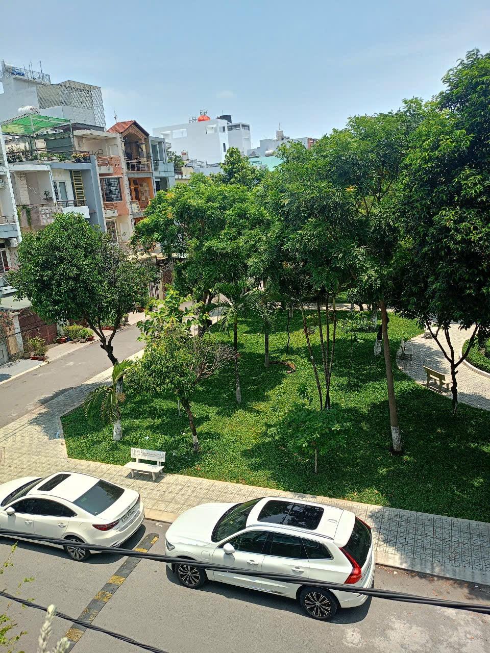 Sốc! Nhà 4 tầng 80m², View CV, Đ.10m – Nguyễn Văn Khối QV - Ảnh 4